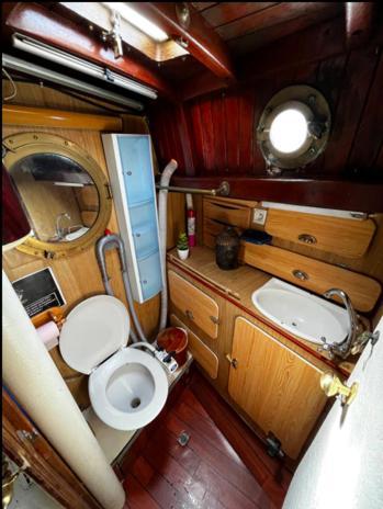 Bateau Watson Accueillant & Chaleureux Hotel Ouistreham Ngoại thất bức ảnh